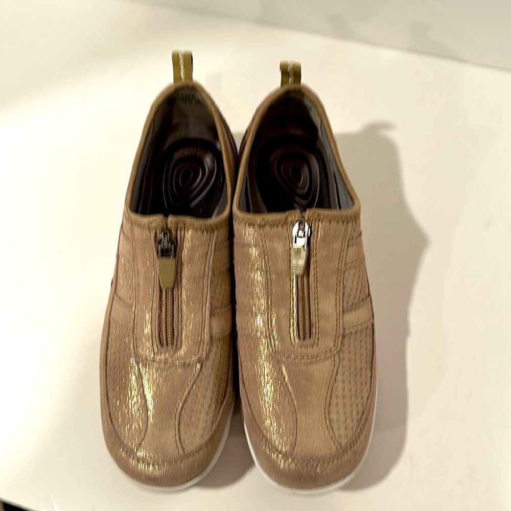 Spring Step Slip-Ons - Picture 5 of 5